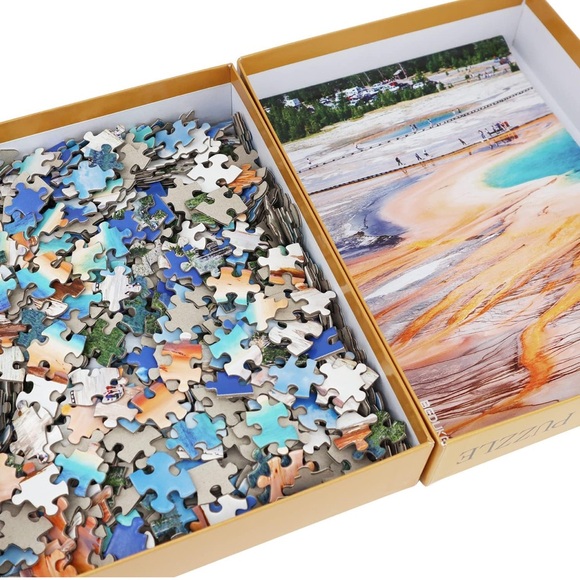 Yellowstone National Park 1000 Piece Jigsaw Puzzle - Picture 3 of 5